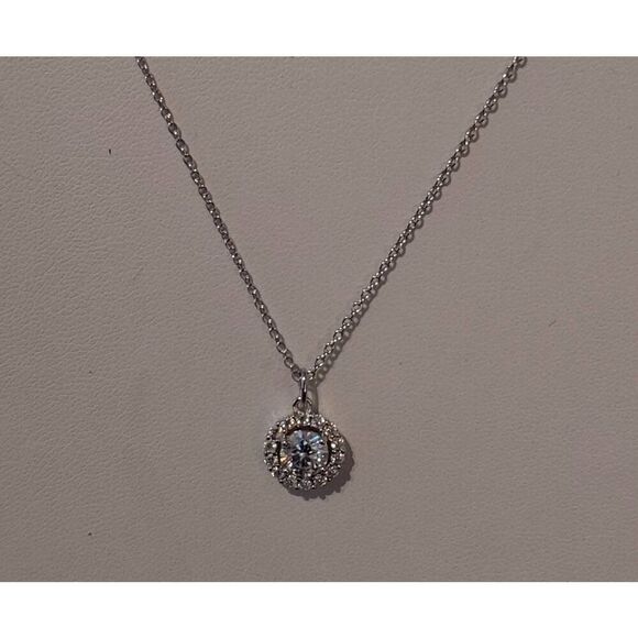 CERTIFIED New Genuine Moissanite Diamond 1.8 Carat Round Halo Design Necklace - Picture 1 of 9